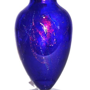 Peter Neff Gorge Glashause Cobalt Blue Iridescent Muti-Colored Aventurine Vase 8"