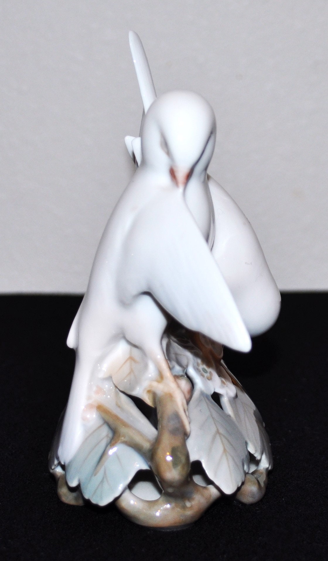 ロイヤルコペンハーゲン　lovebirds 鳥置物　ラブバード Vintage Royal Copenhagen Porcelain Pair White Doves #402 Love