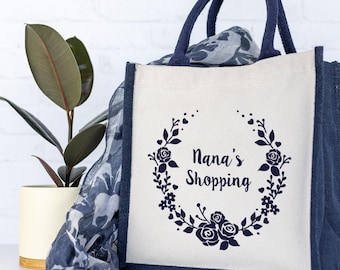 Personalised Grandma&#39;s Wreath Shopping Canvas Bag, Christmas gift, Gift for Nana, Christmas gift for Grandma, Personalised present