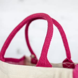 Close up of Important Nana Shopping Bag (Pink) mothers day gift for Nana by Stickerscape