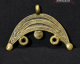 Old Gurunsi / Frafra Amulet - Crescent - Burkina Faso