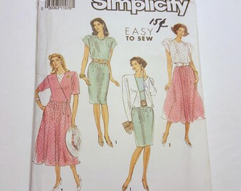 Loose Fitting Pull Over 80's Style Belted Dress / Simplicity 7164 / 80's Fashions / Uncut Vintage Patterns