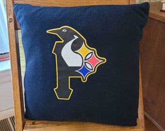 Pittsburgh Penguins Pillow Cover / Repurposed T Shirt 16 inch pillow cover