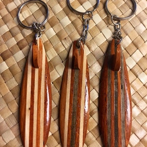 Wood Surfboard Keychain , surfer favors hawaiian surfing , christmas gift beach lover key holder handmade image 5