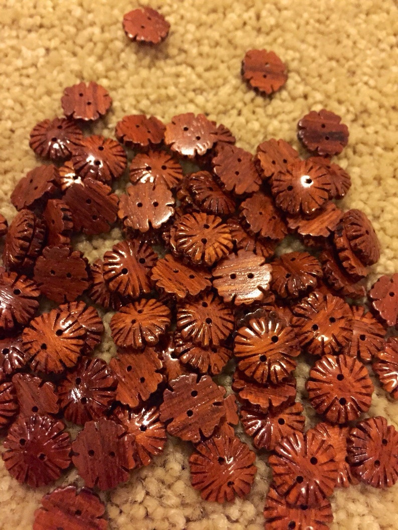 Wood flower buttons 12mm 25pcs image 1