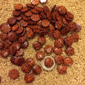 Wood flower buttons 12mm 25pcs image 3