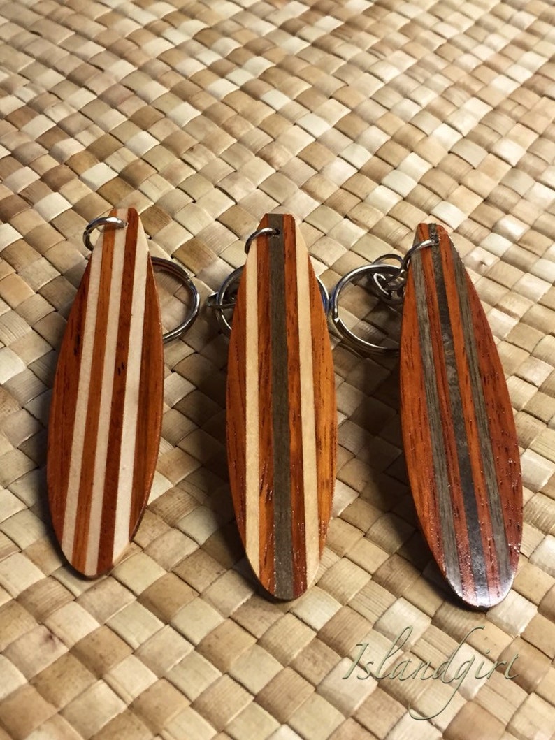 Wood Surfboard Keychain , surfer favors hawaiian surfing , christmas gift beach lover key holder handmade image 3