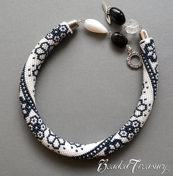 How to Knit a Necklace with Beaded Texture - Studio Knit