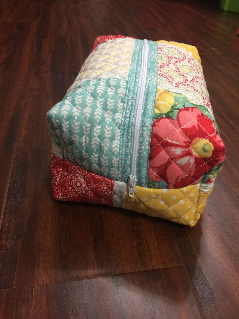 Quilted Zipper Pouches!