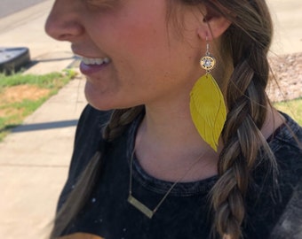 Uzi earrings | Etsy