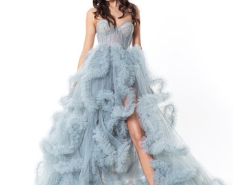 Wedding dress in gray, Evening gown, Mother of the bride dress of tulle, Corset formal dress with ruffles and slit