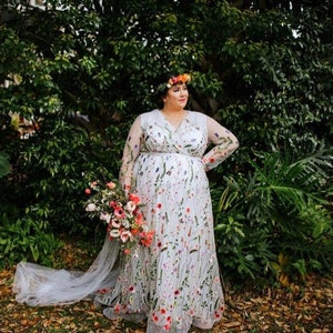 floral bridesmaid dresses plus size