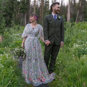 Grey flower wedding dress with butterfly sleeves, Color Elegant Embroidery Lace Floral dress, Embroidered wedding gown with floral elements