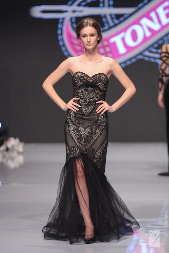 gold lace sequin dress Fitted Off Shoulder Sequin Prom Dress - Black - 4XL main image 1