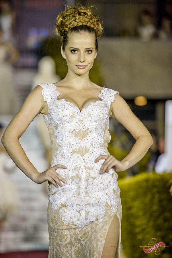 Pronovias vicki dress discount