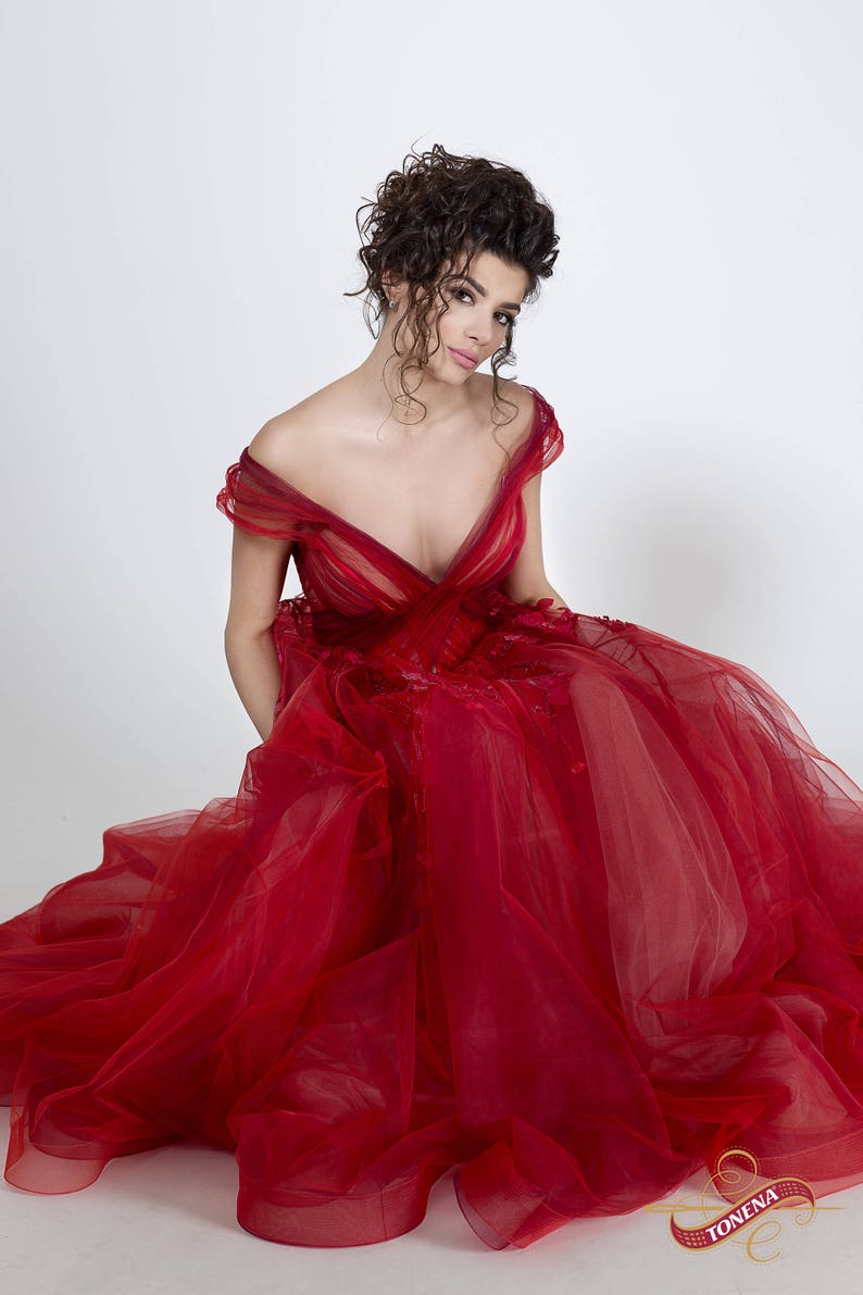Red princess dress for formal events, Gorgeous prom dress of tulle with A-line silhouette image 3