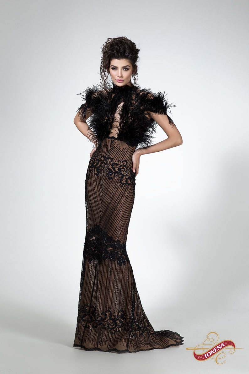 can mother of the bride wear black to a wedding