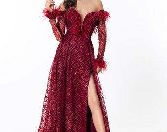 Mother of the bride dress in dark red, Sleeveless evening dress, Long formal gown with slit, fitted prom dress with beads, Red carpet dress