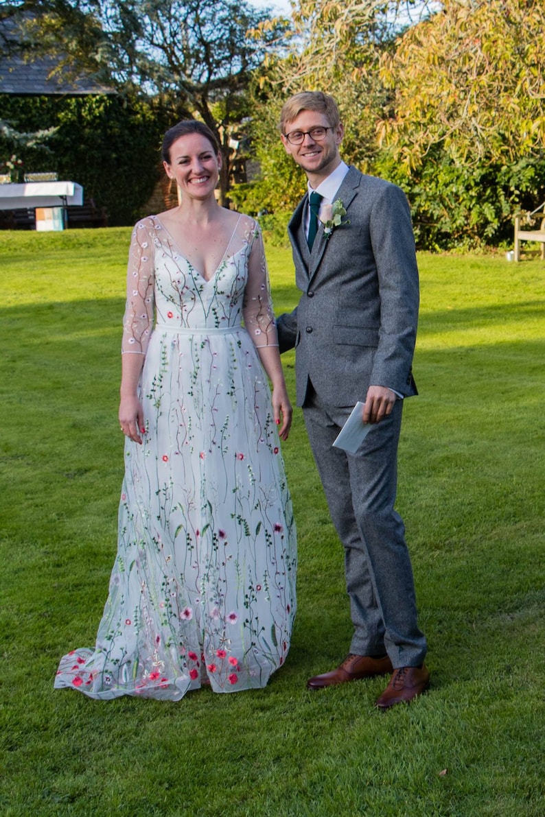 Flower wedding dress in white/Embroidery Floral Bridal Gown with a sweetheart neckline/ White wedding gown/ White Tulle wedding dress long image 7