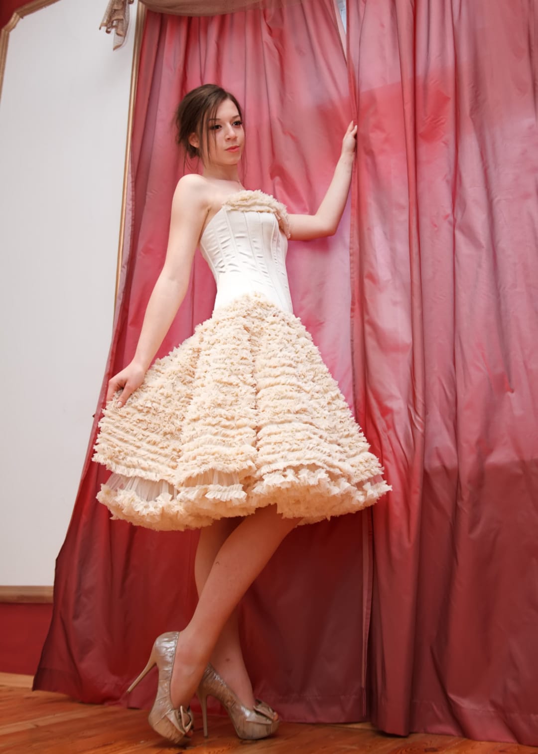 rose gold short wedding dress Mermaid Short Sleeves Rose Gold Sequins Long Bridesmaid Dress – FancyVestido main image 1