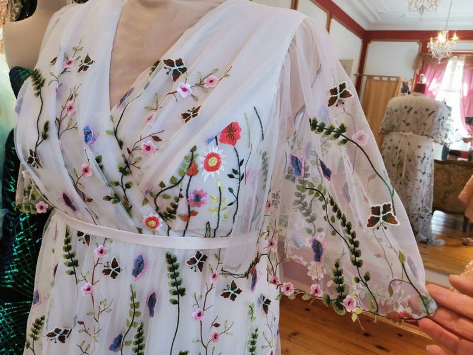 Robe Femme Taille 16 - Florale Blanche - Style Fit & Flare - Nouvelle Avec étiquettes