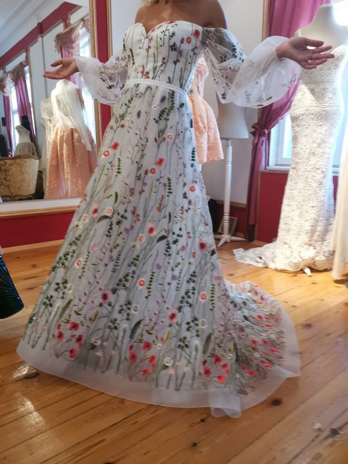 4510084 White Floral Shawl Collar Dress