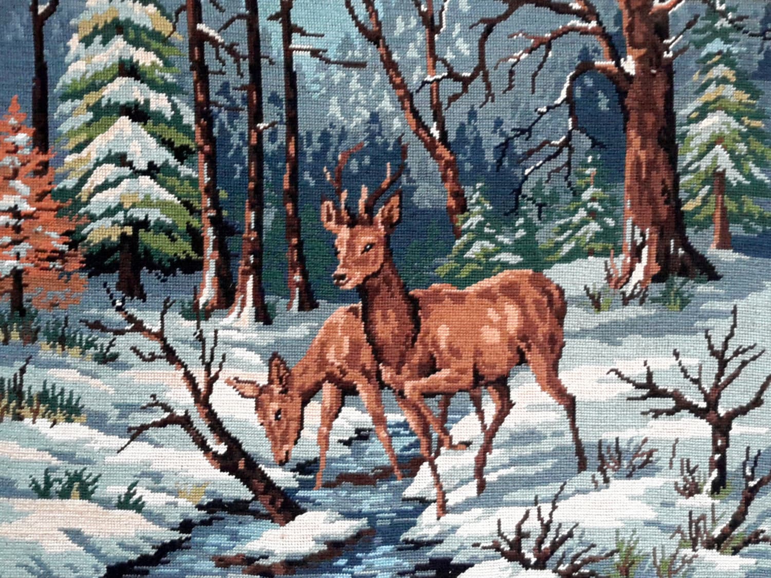 Cerf Dans Une Scène de Forêt Enneigée - Main Cousu Canevas Idéal Pour Mur/Coussin/Oreiller/Sac/Tabou