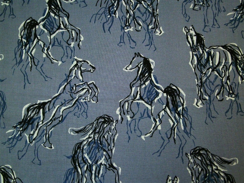 0,5 m Printed fabric Wild Horses 110 cm w. image 3