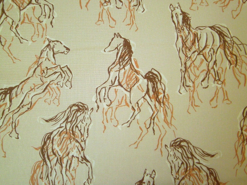 0,5 m Printed fabric Wild Horses 110 cm w. image 7