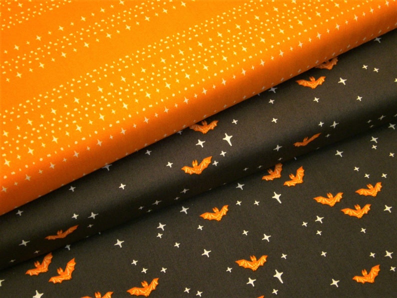 0,5 m Printed cotton fabric Sweet 'n Spookier Bat Night 110 cm w. image 4