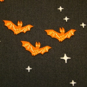 0,5 m Printed cotton fabric Sweet 'n Spookier Bat Night 110 cm w. image 2