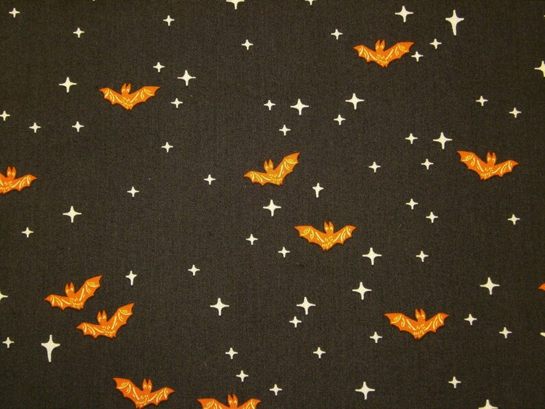 0,5 m Printed cotton fabric Sweet 'n Spookier Bat Night 110 cm w. image 1