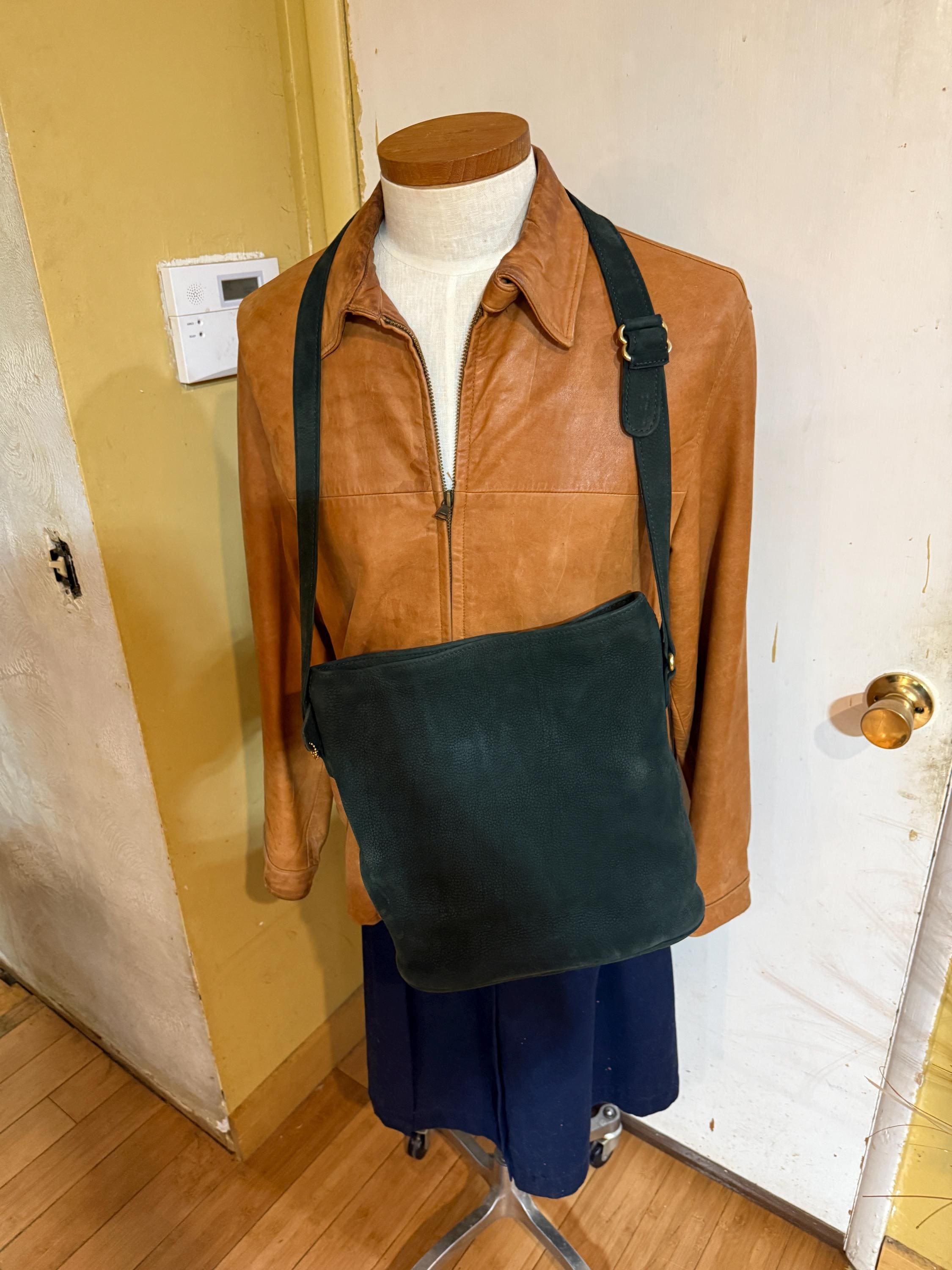 バッグ OLD COACH Nubuck Leather Shoulder Bag Coach Vintage Nubuck - Etsy