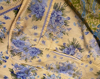 April Cornell & Ex Large French Farmhouse Yellow Blues Floral Paisley Style Cotton Linen Table cloth Napkins