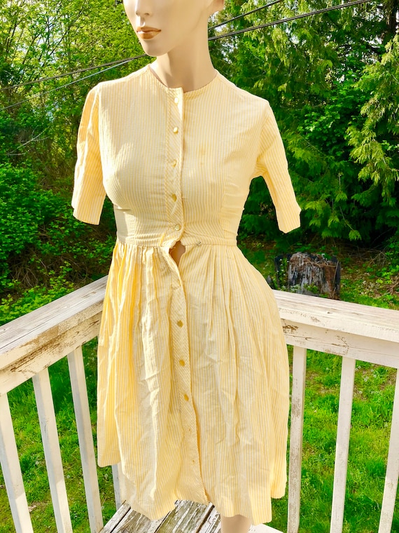 50s Vintage Yellow Striped Cotton Day Party Summe… - image 1