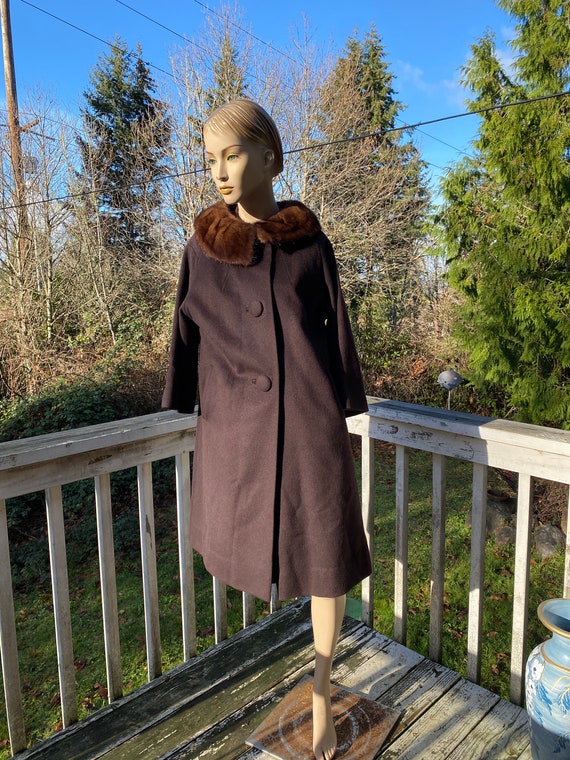 Brown wool cashmere Ebonique 60s fur collar coat - image 7