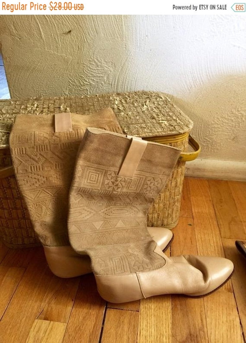 FLASH SALE Carved Vintage Boho Beige Leather Azteca Oaxacan Southwestern Slouch Western Inca Boots 8.59