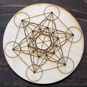 Metatron&#39;s Cube Crystal Grid | Sacred Geometry Wooden Grid | Metaphysical Altar Decor for Energy Balancing & Meditation