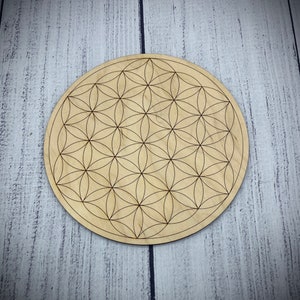 Flower of Life Crystal Grid | Sacred Geometry Altar Decor | Manifestation Tool for Meditation and Spiritual Healing