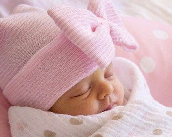 Pink and White Hospital Newborn Beanie, with matching Pink&White Newborn's First Bow! Newborn Hat, Baby Girl Hospital Hat, Newborn Girl Hat