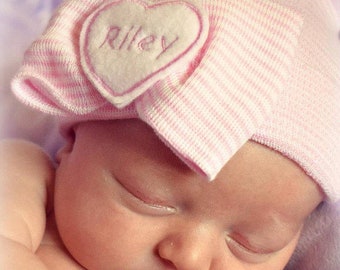 Personalized newborn hat, Newborn hat, newborn girl, baby girl hospital hat, Baby Name Hat. Hospital Newborn Beanie, Newborn girl hat