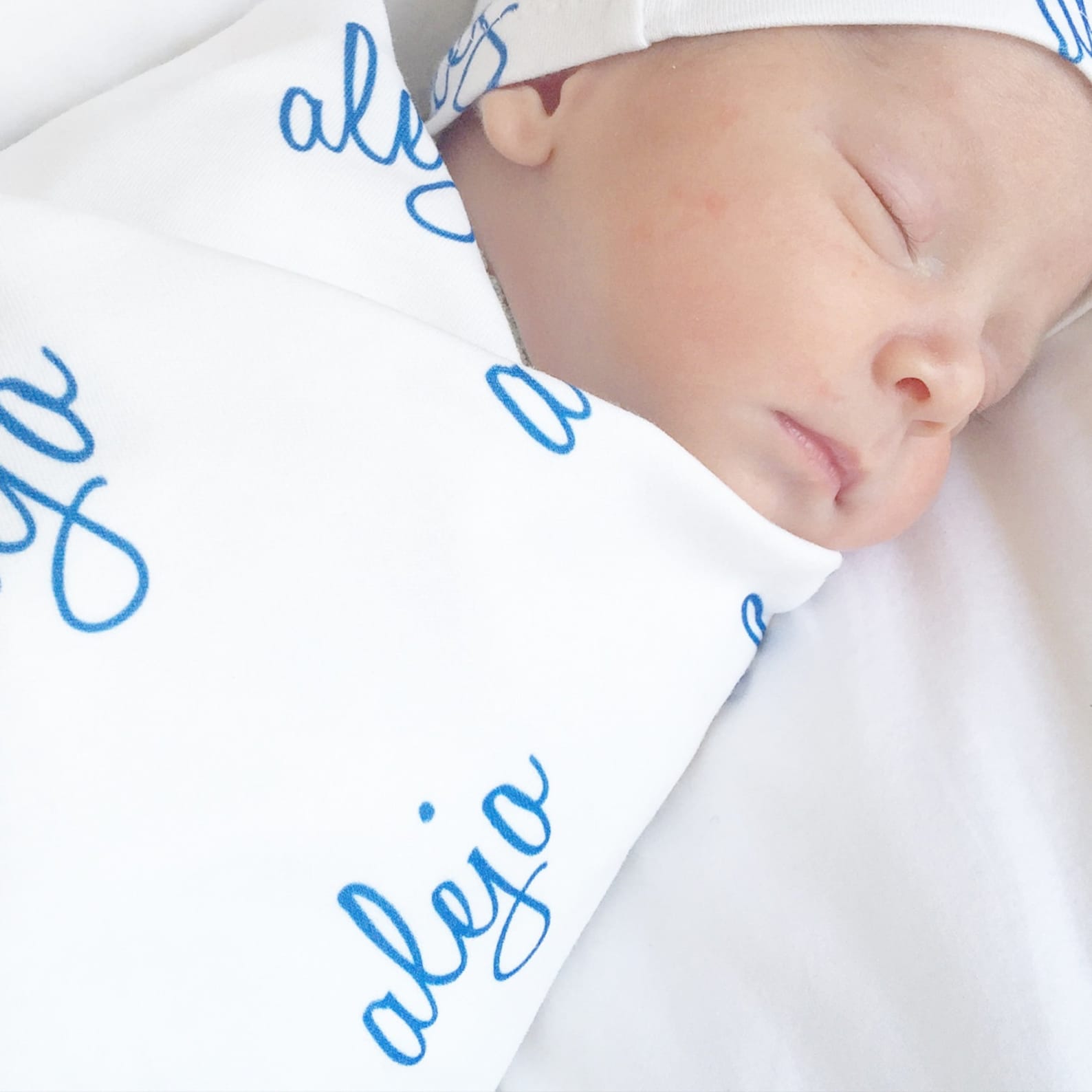 Personalized Newborn Gift Set. 100 Organic Cotton. Baby Etsy