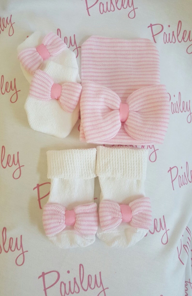 Newborn girl Hospital Gift Set. Newborn hat, mitten and sock set with pink and white striped matching bows. Hospital hat. Baby gift set. image 1