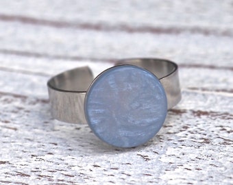 Ring Edelstahl mit Cabachon in grau blau schimmernd, Ring für Frauen,handgefertigt,Ring verstellbar,Frauenring,Ring in blau, Ring maritim