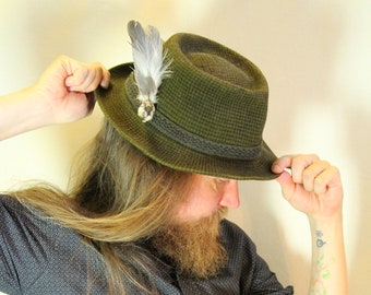 Grey tartan feather brooch pin, handmade, zero waste, jewellery brooch, wedding boutonniere, dance, festival, gypsy, lapel pin, hat pin