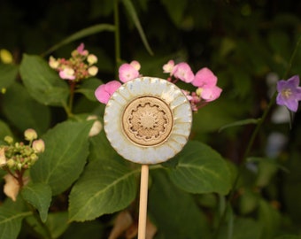 Gartenkeramik - Beetstecker in Beige, Braun und Hellblau