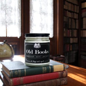 Old Books - Soy Candle- sandalwood + musk + patchouli - Book Lover gift- Bibliophile