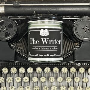 The Writer Soy Candle - Amber + Balsam + Spices