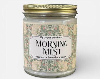 Candela di soia Morning Mist da 9 once - Bergamotto + Lavanda + Muschio