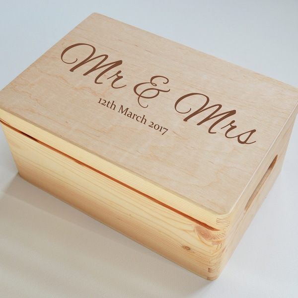 Caja de recuerdo de boda de madera grabada personalizada, Sr. y Sra.